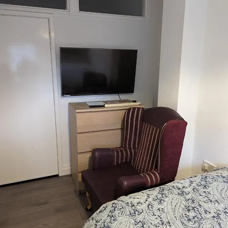 Homestay House Leeds (West Yorkshire)