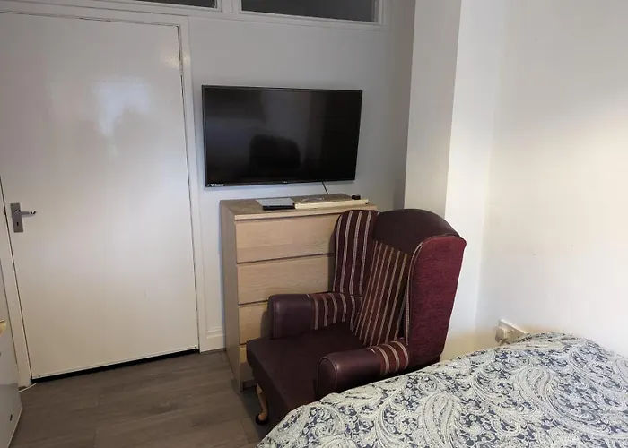 Homestay House Leeds (West Yorkshire)